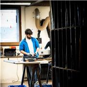 Passionné par l'art et désireux de partager cette passion avec les autres. Adaptés à tous les niveaux et à toutes les envies
